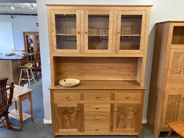 Lancaster Buffet and Hutch